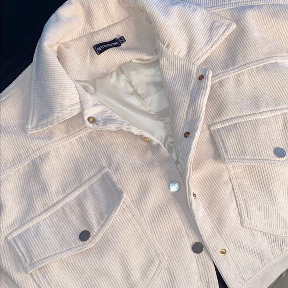 PRETTYLITTLETHING JACKET